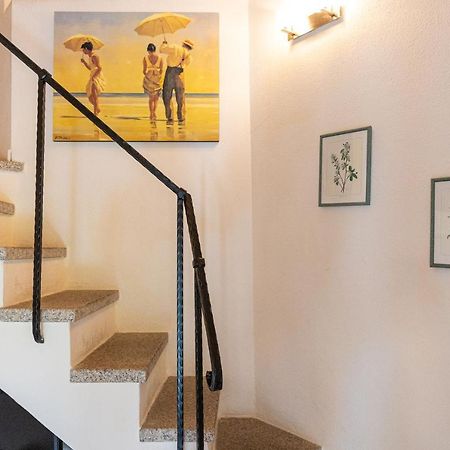 Casa Vacanze Baia Del Faro Palau Zewnętrze zdjęcie