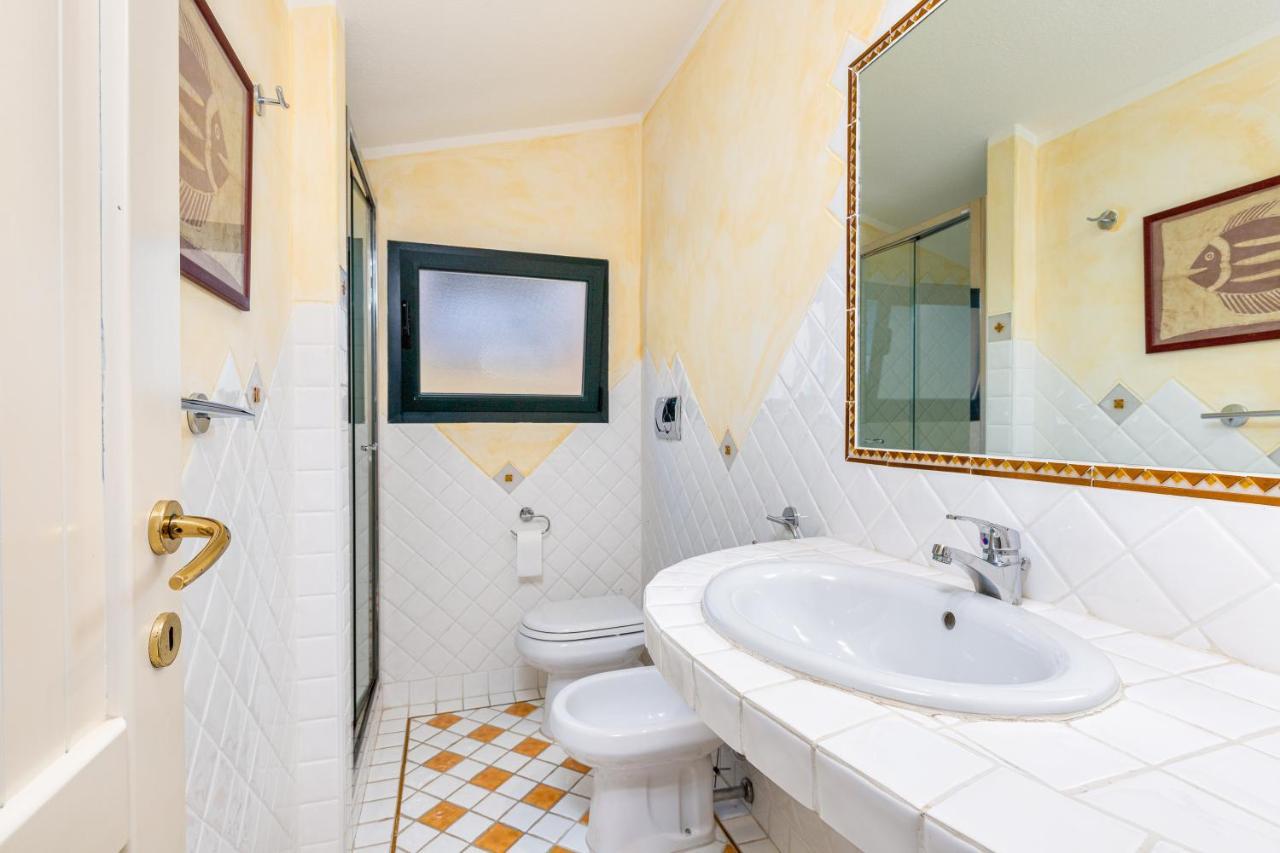 Casa Vacanze Baia Del Faro Palau Zewnętrze zdjęcie