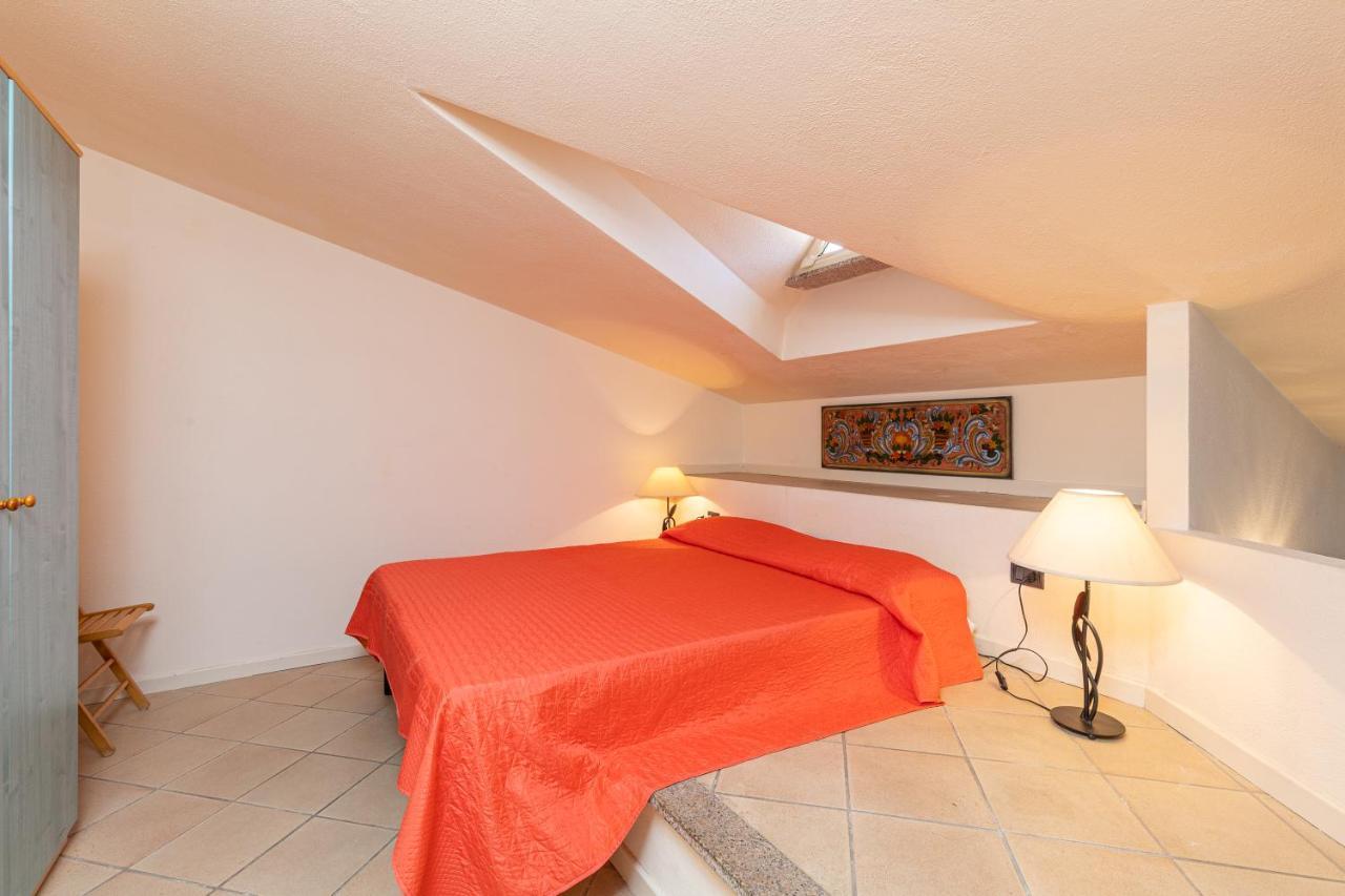 Casa Vacanze Baia Del Faro Palau Zewnętrze zdjęcie